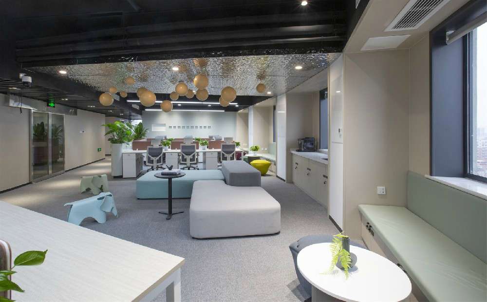 鄭州辦公室裝修的辦公區(qū)域怎么設計?